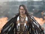 Machete odsouvá datum premiéry